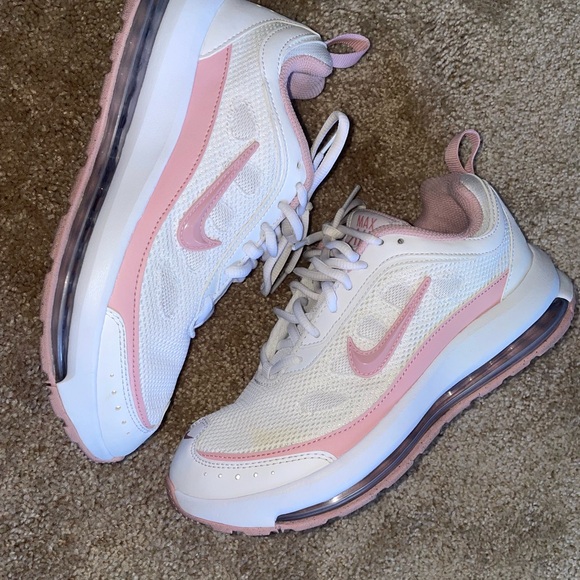 Nike Air Max AP Women's Running Shoes - Picture 4 of 9